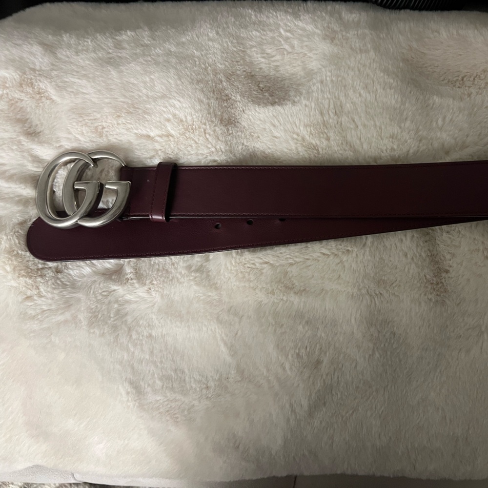 Woman Gucci belt